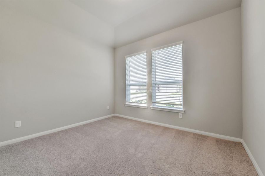 Spacious, unfurnished interior of a new home in King Oaks Village, Baytown (Image 26). Spacious, unfurnished interior of a new home in King Oaks Village, Baytown (Image 26).