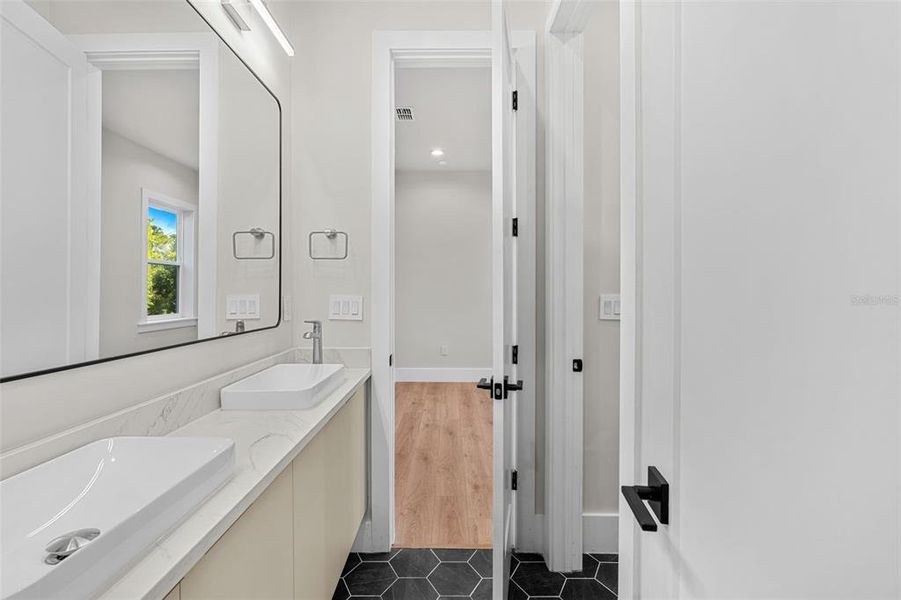 Furnished interior view inside a new home in , Winter Park (Image 9).