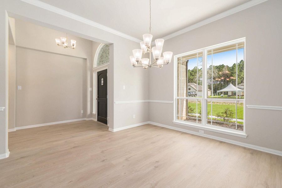 Spacious, unfurnished interior of a new home in , Bay City (Image 20).