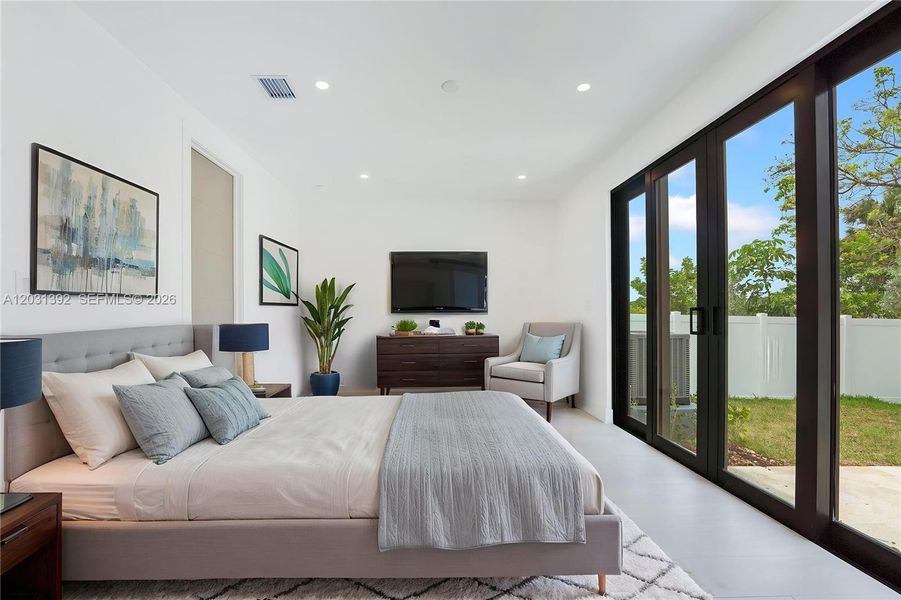 Furnished interior view inside a new home in , Hollywood (Image 8).