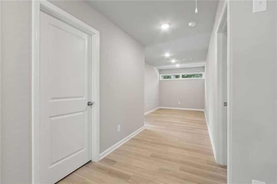 Spacious, unfurnished interior of a new home in , Hoschton (Image 20). Spacious, unfurnished interior of a new home in , Hoschton (Image 20).