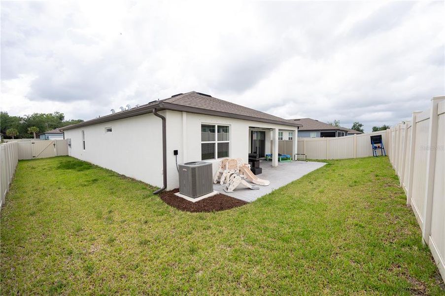 Exterior details and patio area of a home in Marwood, Ellenton (Image 25).