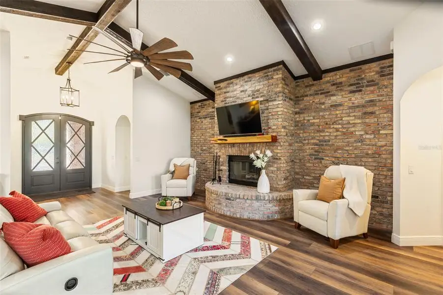 Furnished interior view inside a new home in , Plant City (Image 27).