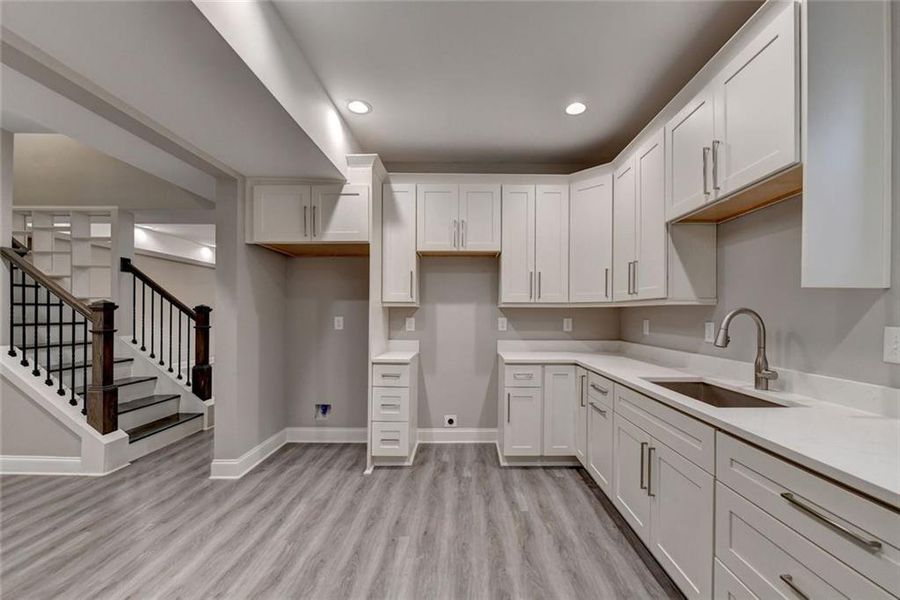 Image 76 of a home in .