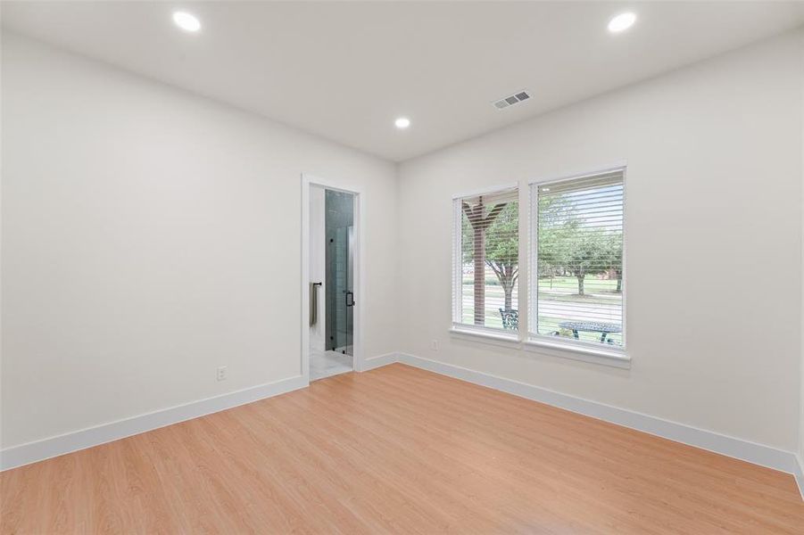 Spacious, unfurnished interior of a new home in , Forney (Image 21).