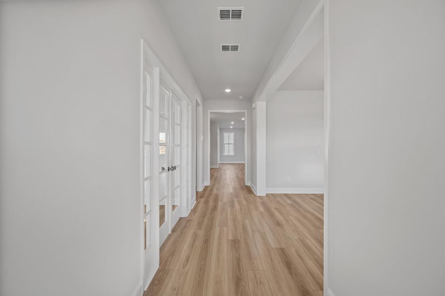 Spacious, unfurnished interior of a new home in Nexton, Summerville (Image 34).