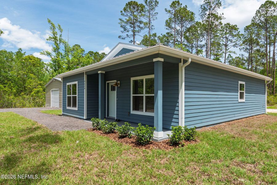 Exterior details and patio area of a home in , Hastings (Image 19).