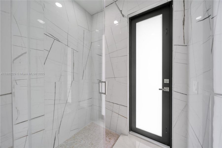 Image 25 of a home in . Image 25 of a home in .