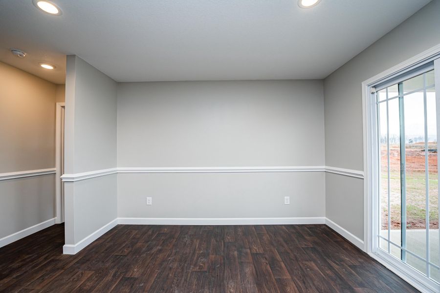 Representative unfurnished interior of a home built from the Saxon by Enchanted Homes in Guadalupe Heights, Seguin (Image 44).