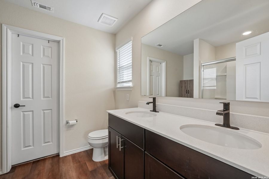 Furnished interior view inside a new home in Lily Springs, Seguin (Image 30). Furnished interior view inside a new home in Lily Springs, Seguin (Image 30).