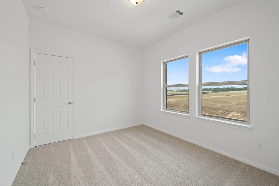 Sample product photo. Actual exterior and interior selections may vary by homesite. Photo may be virtually staged.