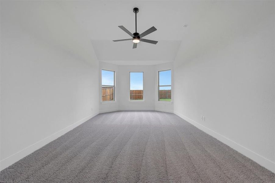 Spacious, unfurnished interior of a new home in Lilyana, Celina (Image 39).