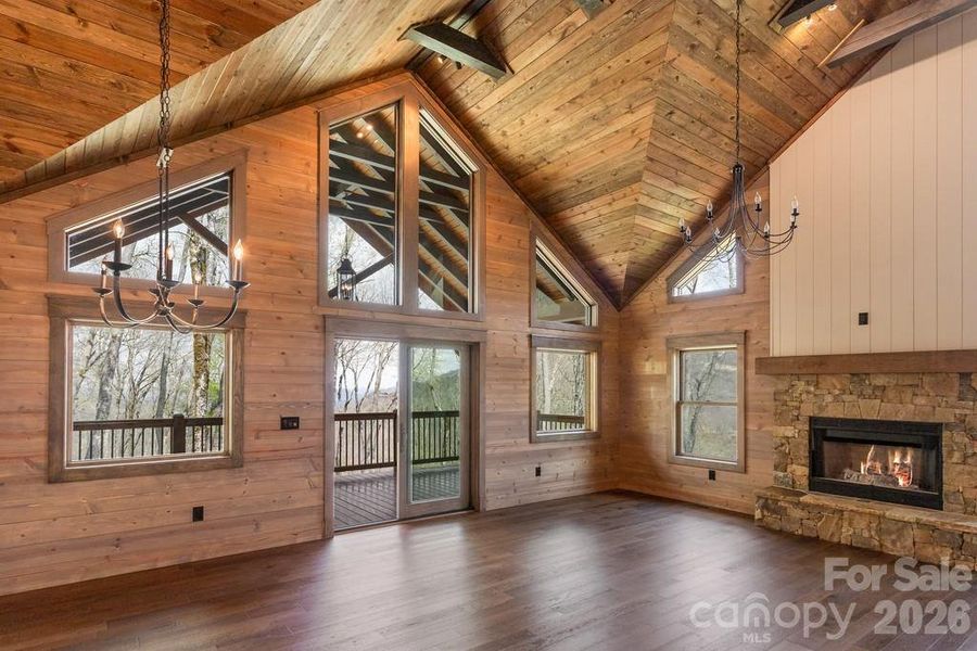 Community amenities in , Maggie Valley (Image 32).