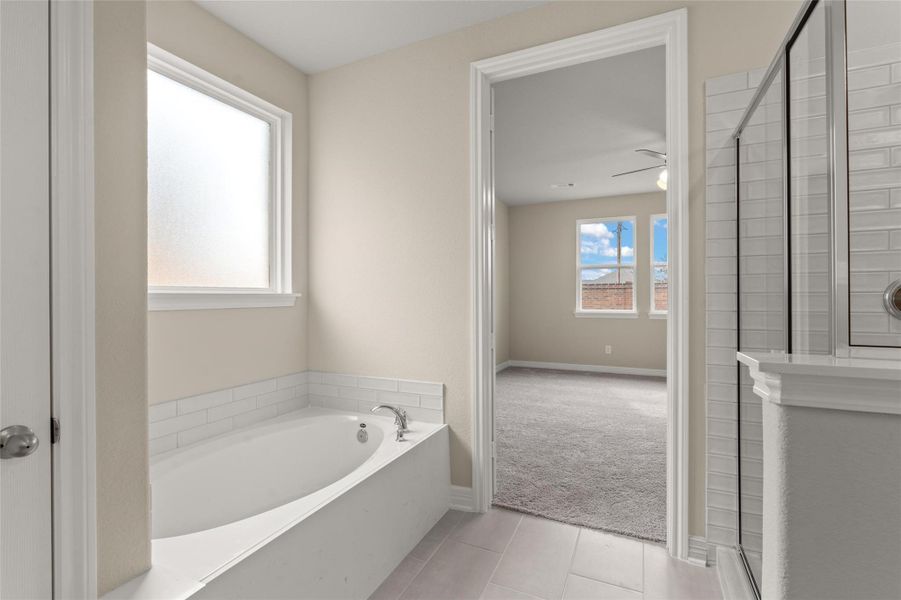 Note: Sample product photo. Actual exterior and interior selections may vary by homesite. Photo may be virtually staged