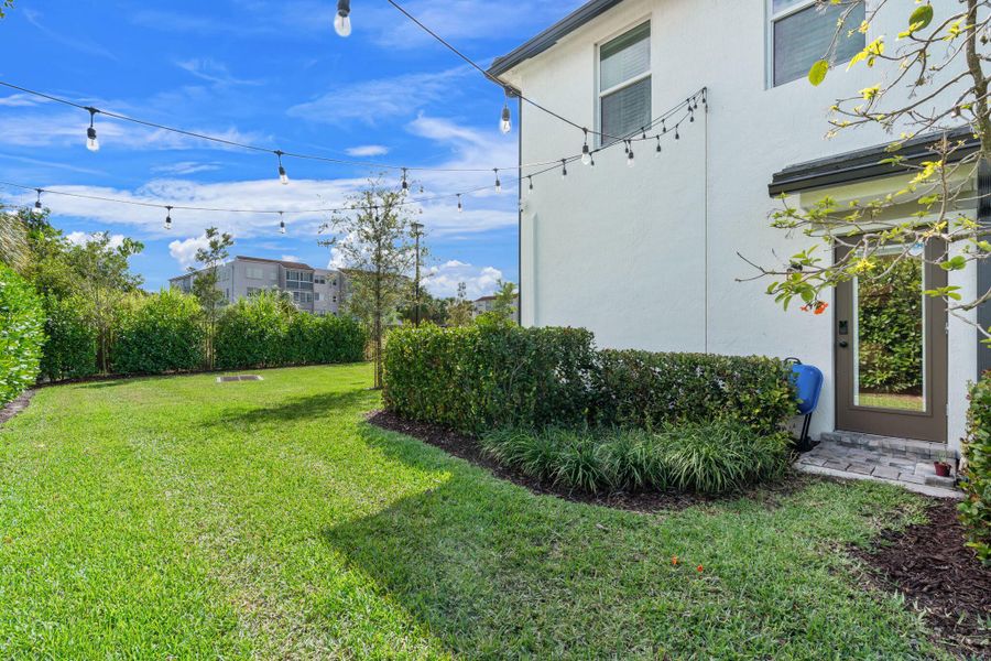 18-web-or-mls-2906 Olivia Ave, Oakland P
