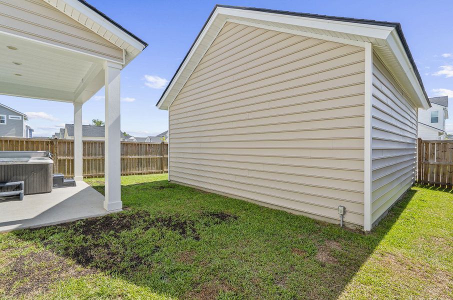 Exterior details and patio area of a home in , Summerville (Image 28).
