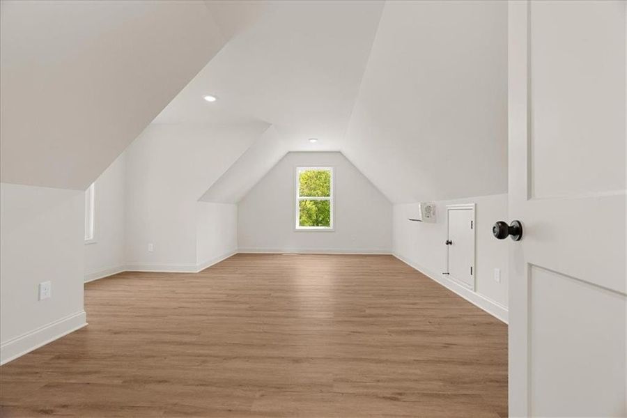 Spacious, unfurnished interior of a new home in , Calhoun (Image 17).