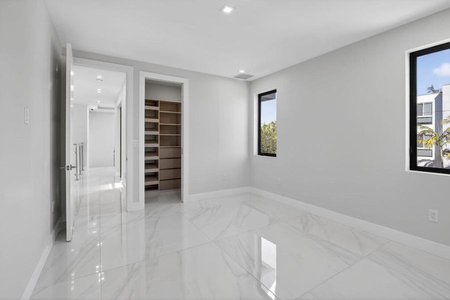 54-web-or-mls-_A7A0251