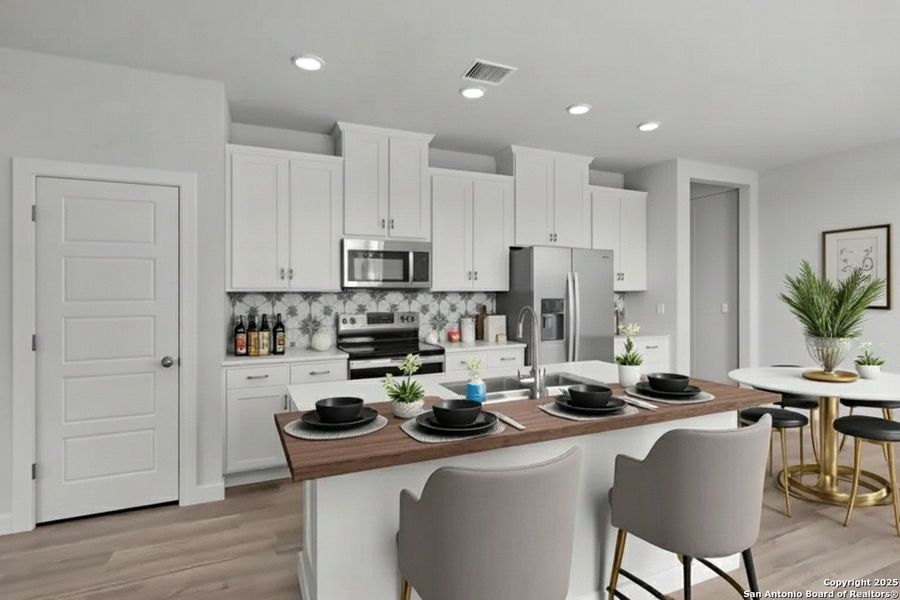 Furnished interior view inside a new home in Highland Ridge, New Braunfels (Image 7). Furnished interior view inside a new home in Highland Ridge, New Braunfels (Image 7).