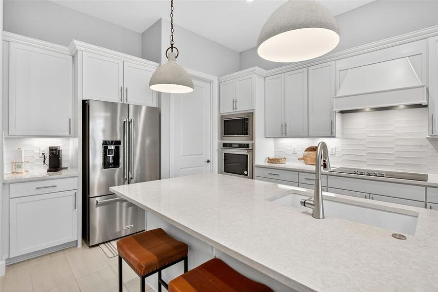 Furnished interior view inside a new home in , Venice (Image 23).