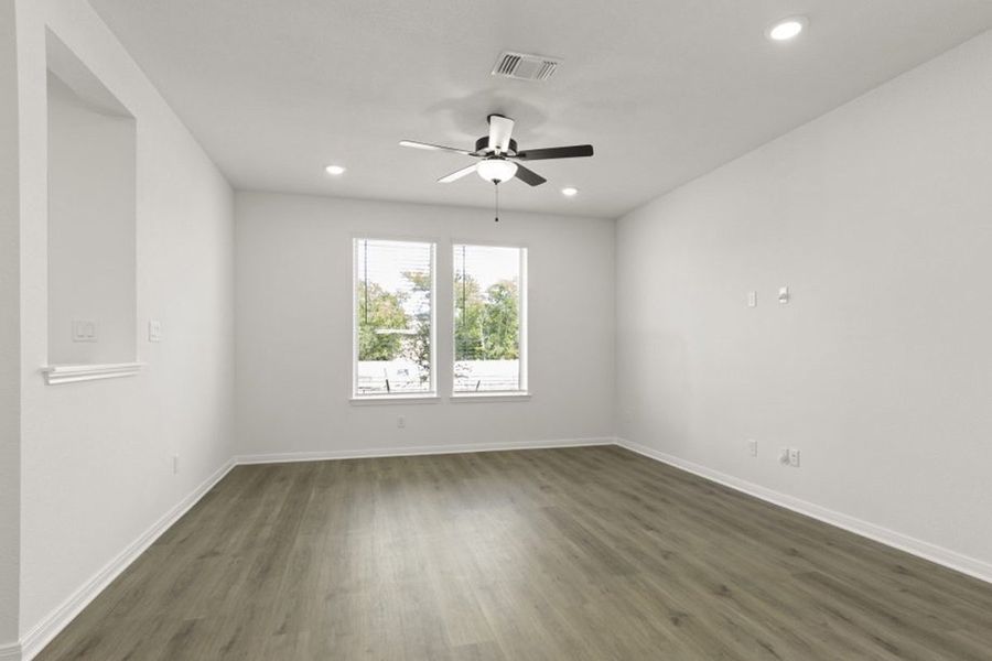 Representative unfurnished interior of a home built from the Oak by Pacesetter Homes in Trace, San Marcos (Image 23). Representative unfurnished interior of a home built from the Oak by Pacesetter Homes in Trace, San Marcos (Image 23).