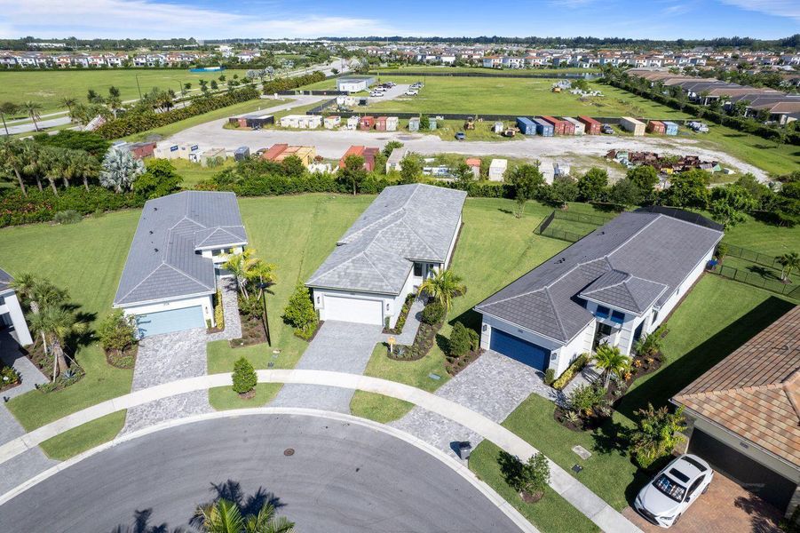 Image 34 of a home in Cresswind Palm Beach at Westlake.