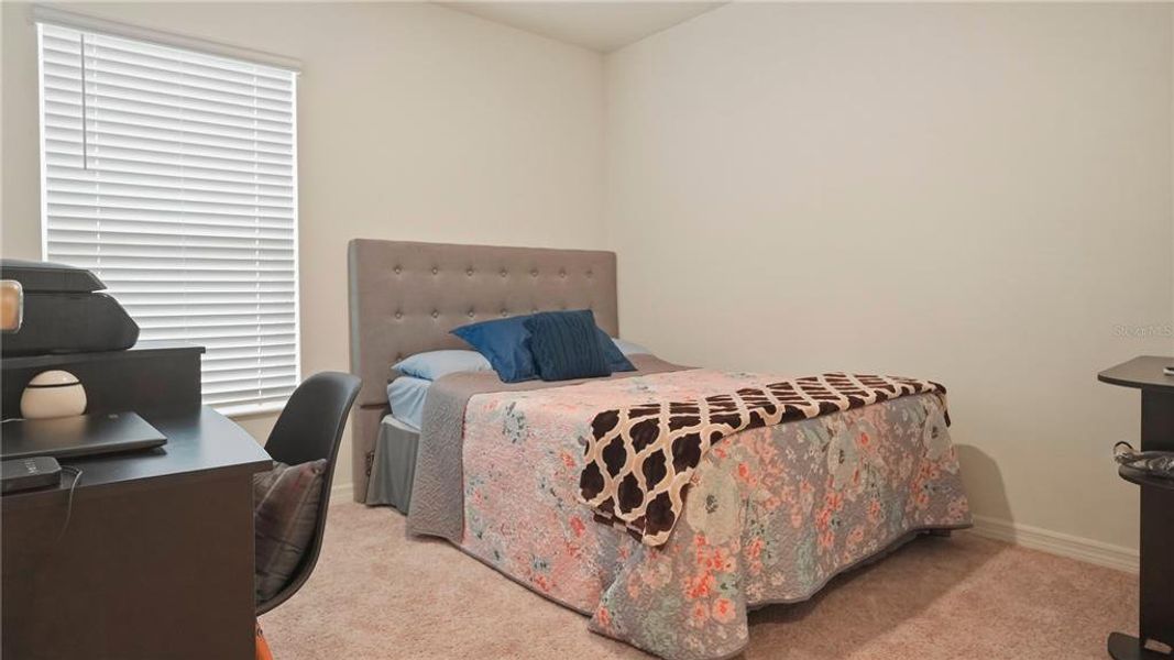 Furnished interior view inside a new home in , Auburndale (Image 25).