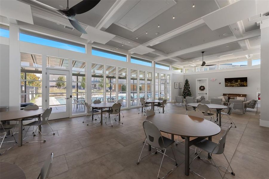 Community amenities in , Allen (Image 33).