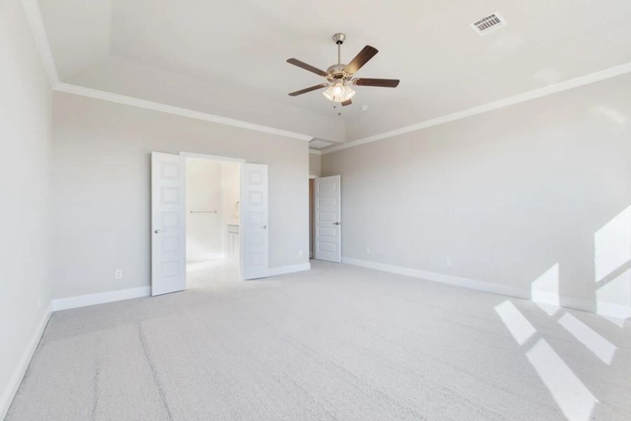 Image 211 representing the Concept 2373 by Landsea Homes in Coyote Crossing, Godley, TX. Image 211 representing the Concept 2373 by Landsea Homes in Coyote Crossing, Godley, TX.