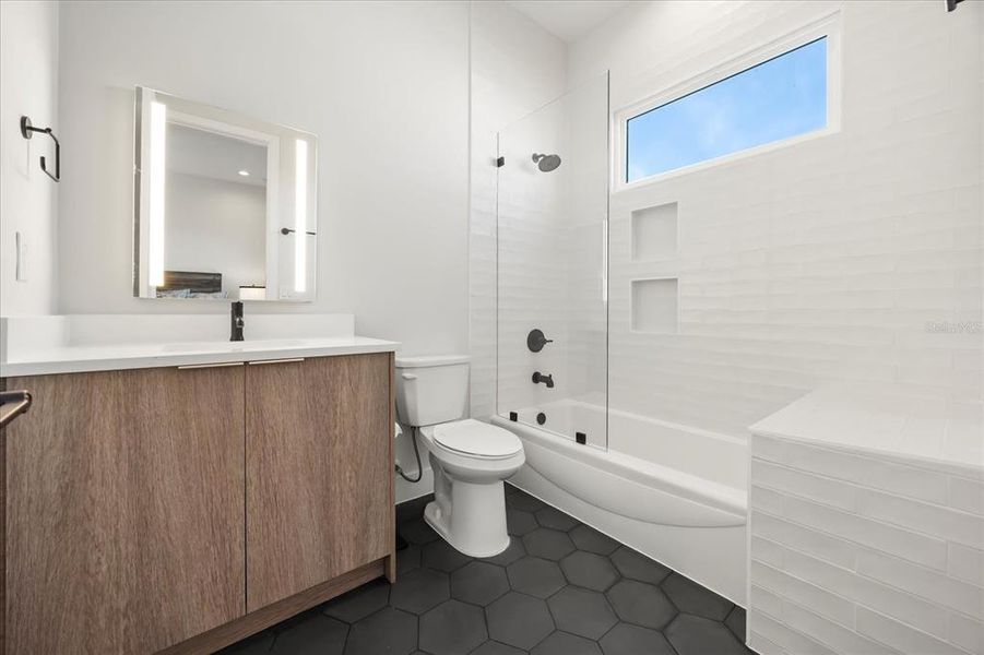 Furnished interior view inside a new home in , Winter Park (Image 22).