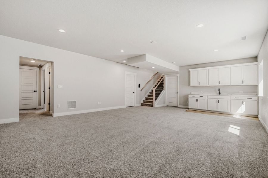 8720 San Diego - Rec Room