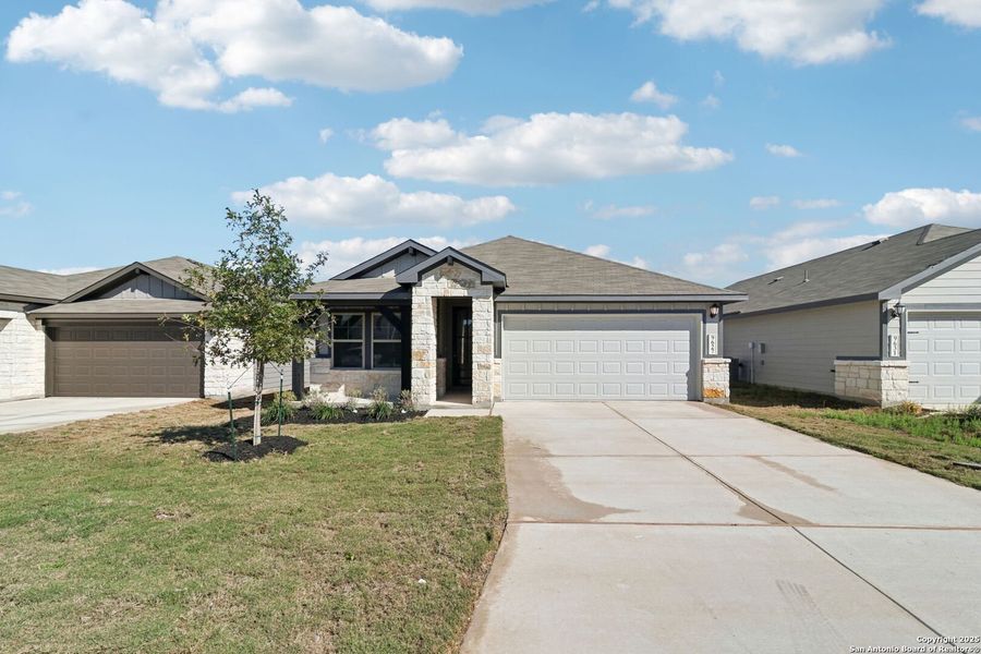 Image 47 of a home in Catalina.