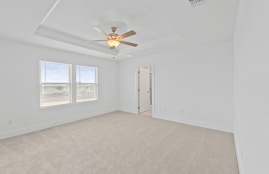 Spacious, unfurnished interior of a new home in Saddleback at Santa Rita Ranch, Liberty Hill (Image 15). Spacious, unfurnished interior of a new home in Saddleback at Santa Rita Ranch, Liberty Hill (Image 15).