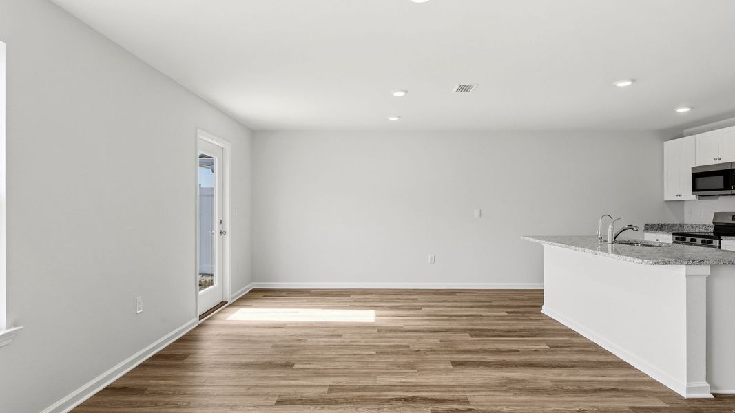 Spacious, unfurnished interior of a new home in Liberty, Panama City (Image 17). Spacious, unfurnished interior of a new home in Liberty, Panama City (Image 17).
