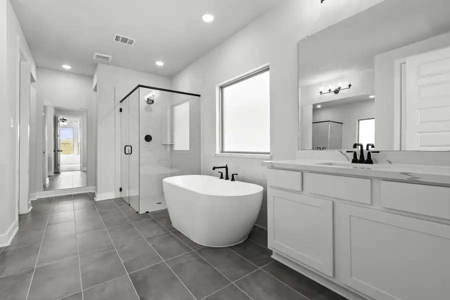 Representative image. Features, specifications, selections and colors may vary. Representative image. Features, specifications, selections and colors may vary.