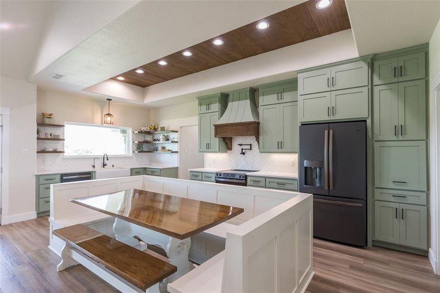 Furnished interior view inside a new home in , Ovalo (Image 13).