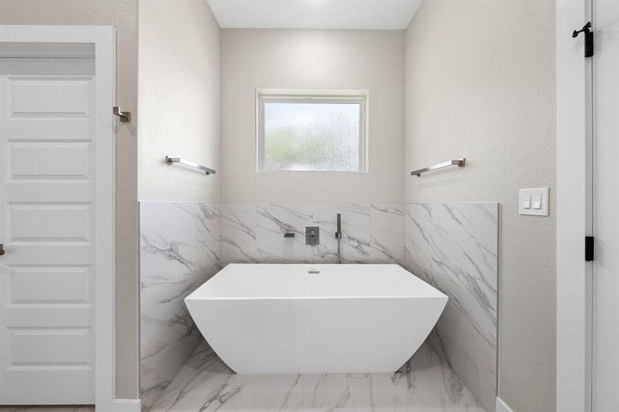 Primary Bedroom bathroom freestanding bathtub Primary Bedroom bathroom freestanding bathtub