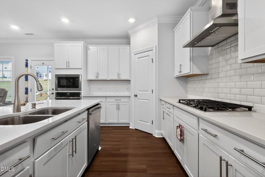 18_920_Jasper_Mine_Trl-Kitchen-_137