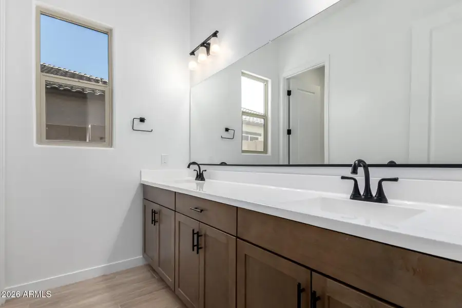 25 - Monterey 25 - Monterey