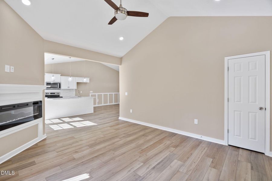 4-web-or-mls-133 Mohawk Dr-4 4-web-or-mls-133 Mohawk Dr-4