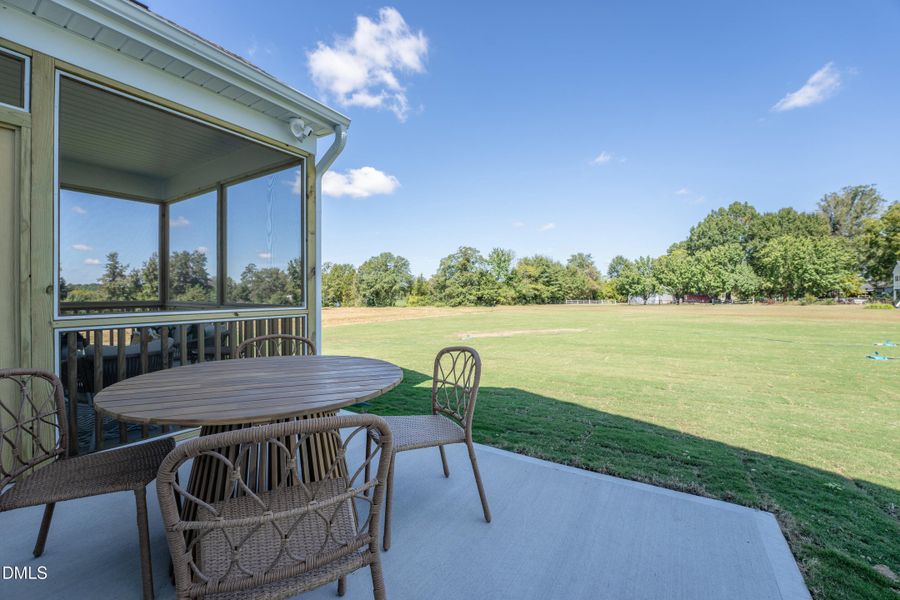 35 HHHunt Homes Maxwell - Patio