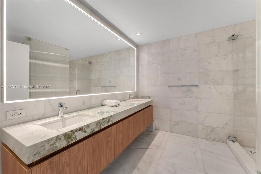 Furnished interior view inside a new home in , Miami Beach (Image 7).