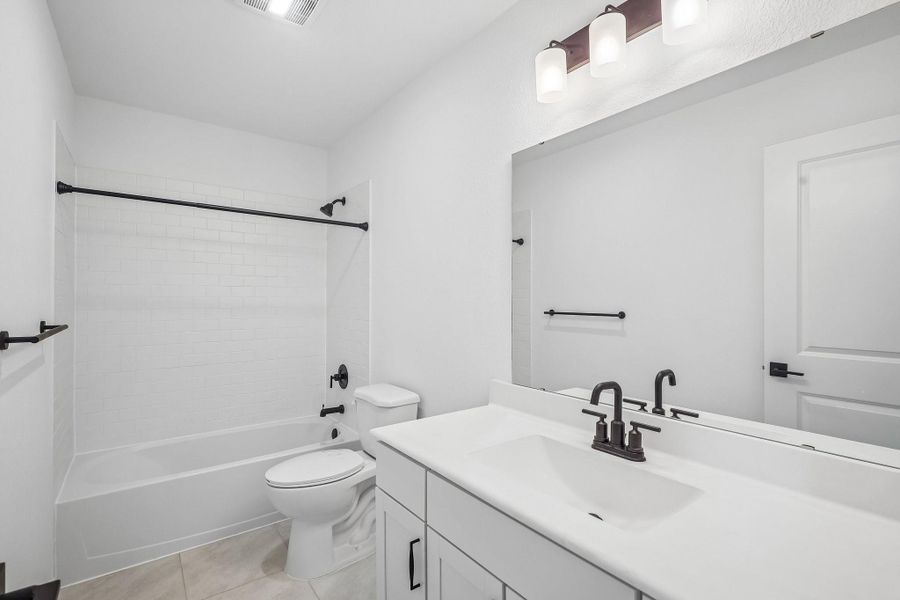 Hall bath 2