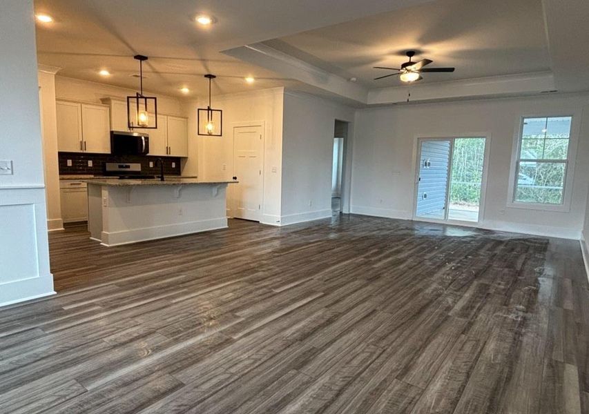 Spacious, unfurnished interior of a new home in Avery Woods, Longs (Image 6).