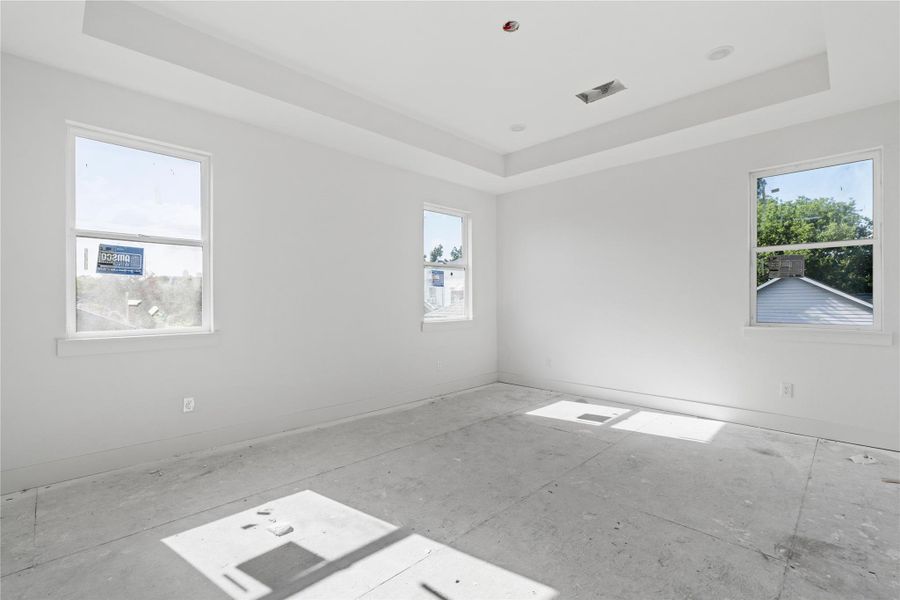 Image 14 of a home in .