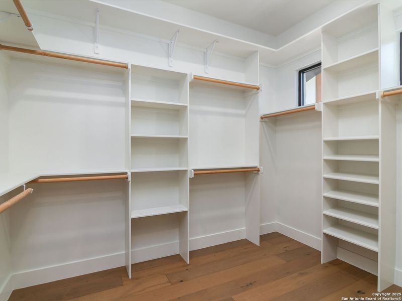 Spacious, unfurnished interior of a new home in , Boerne (Image 41).