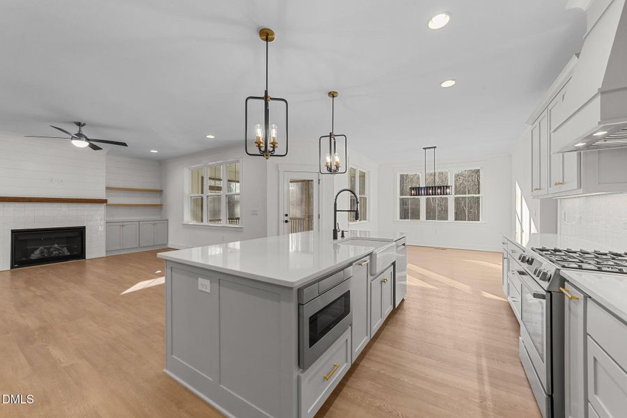 Photos of similar home Photos of similar home