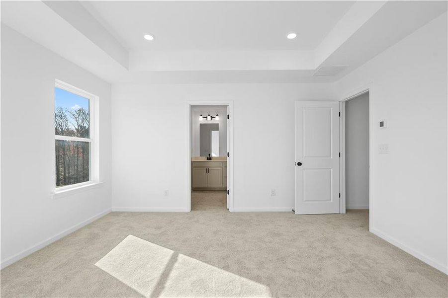 Spacious, unfurnished interior of a new home in Auburn Glen Towns, Dacula (Image 23).