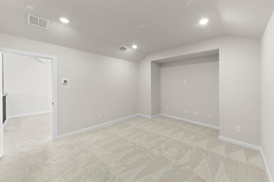 20. 637 Bunchberry - Media