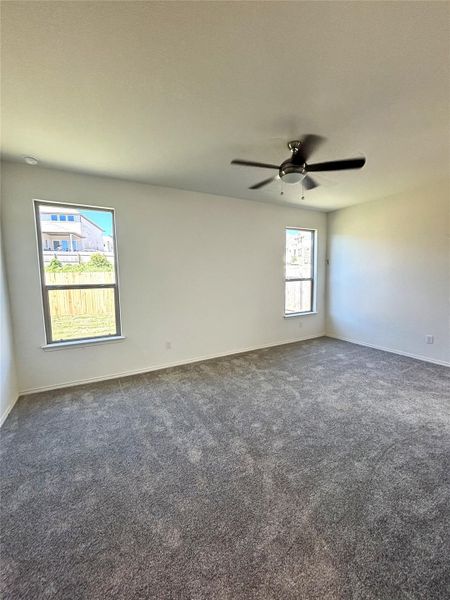 Spacious, unfurnished interior of a new home in Retreat at San Gabriel, Georgetown (Image 20).